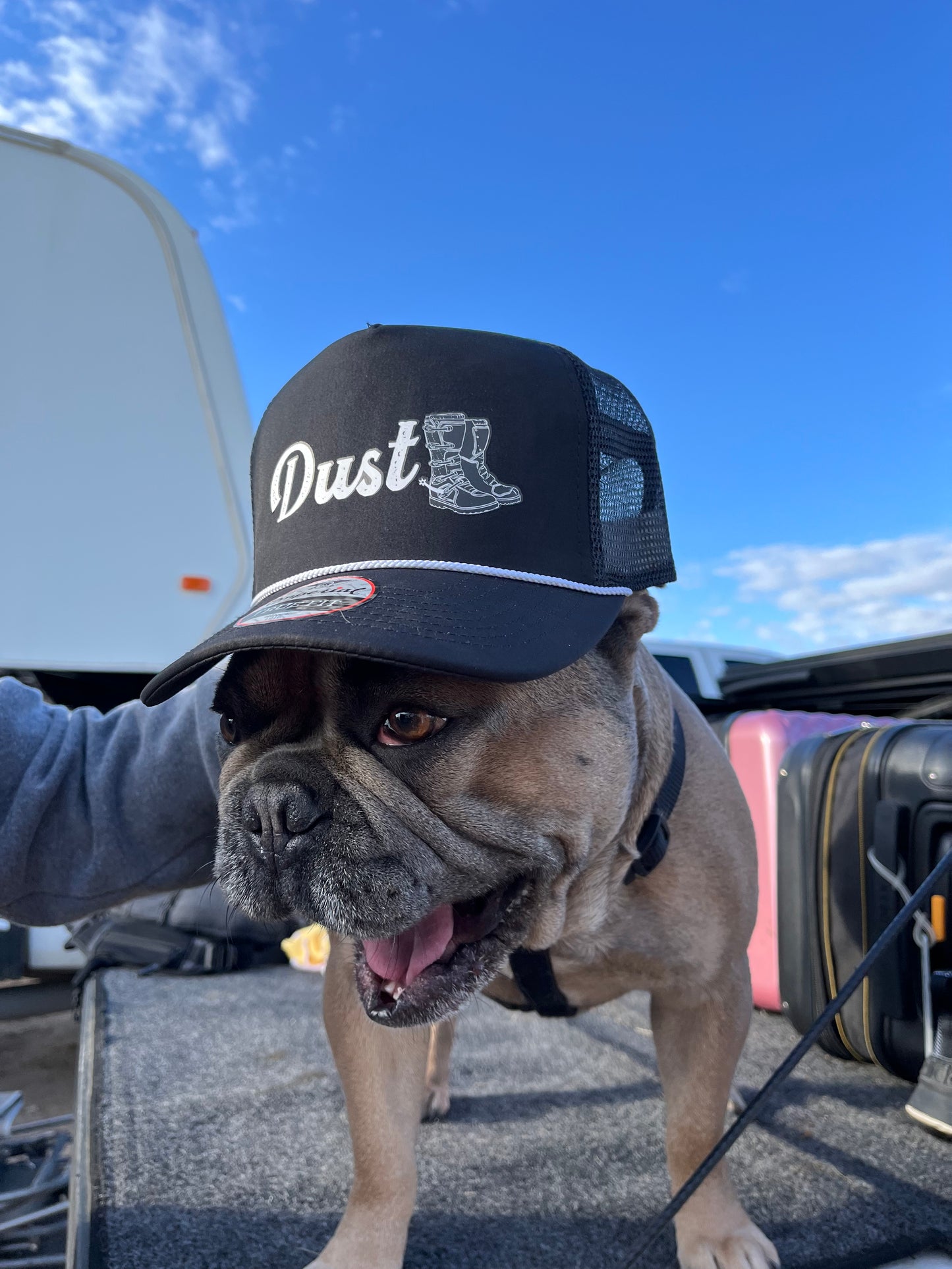 Dust Co. Trucker